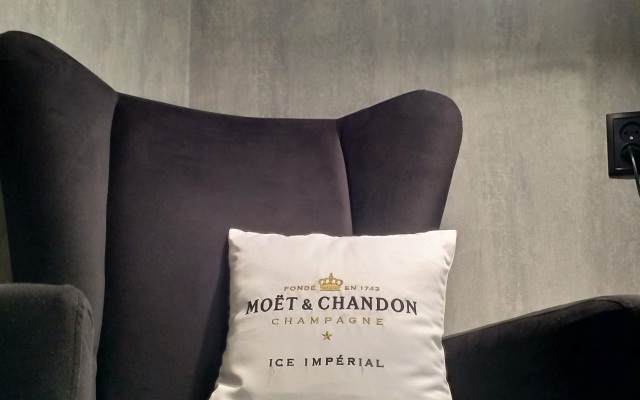 Квартира Академик Вишневский