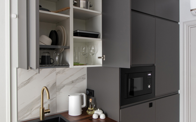 Level _marata Apartments