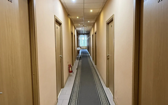 Отель Комсомольская