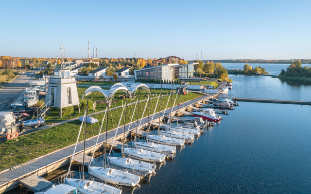 River Club Konakovo Hotel