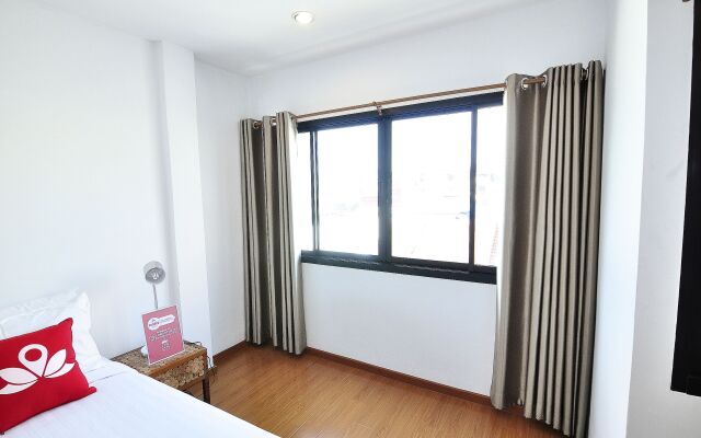 ZEN Rooms Suthisan Hotel