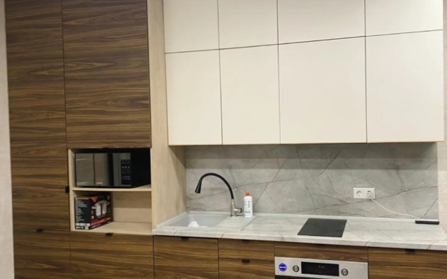 Odnokomnatnye Ulitsa Nikoly Tesly 8 Apartments