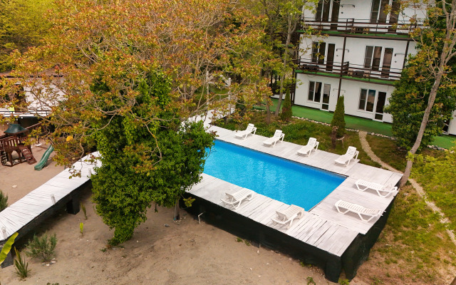 Aqua Resort Hotel