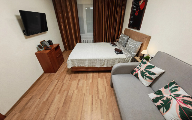 Квартира Трёхкомнатная на Семёновском Озере