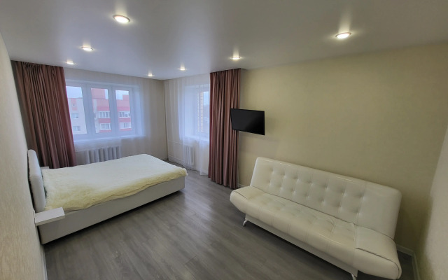 Апартаменты Apartment on 8 marta 21