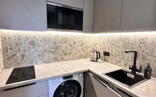 Na Vtorom Etazhe s Balkonom Apartments