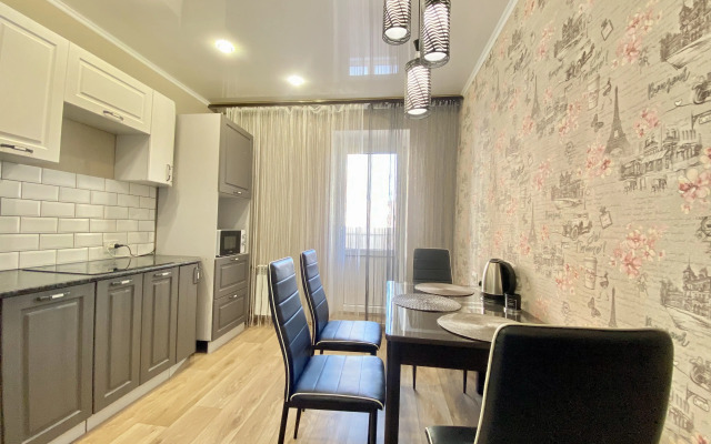 Квартира Здесь как Дома Уютная на А.Г. Стаханова 65