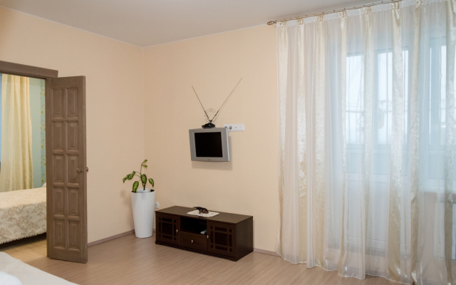 Solnechnaya Dvushka v Tsentre Flat