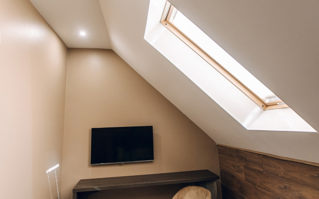 Апартаменты для пары в мансарде (8)