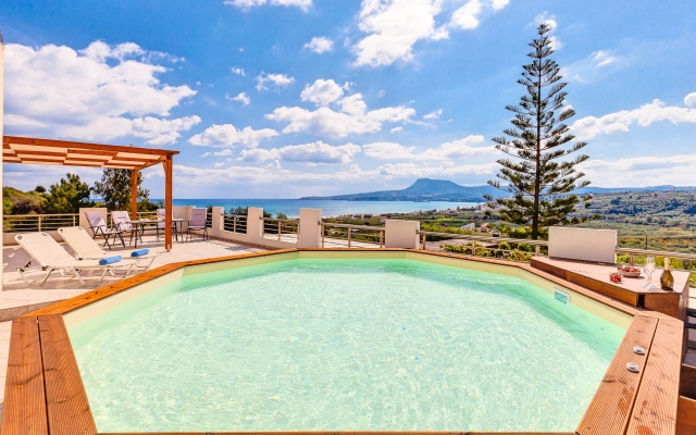 Вилла di Creta Heated Poo