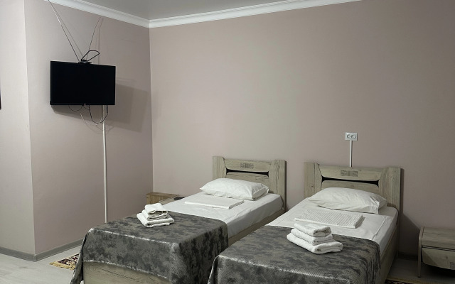 Отель Бархан