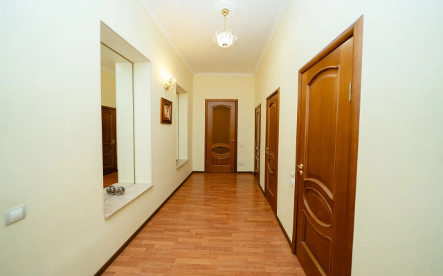 Апартаменты Большая Морская 21 трехкомнатные