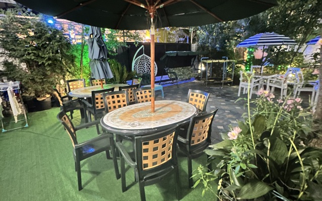 Lazurnyij Briz Guest house