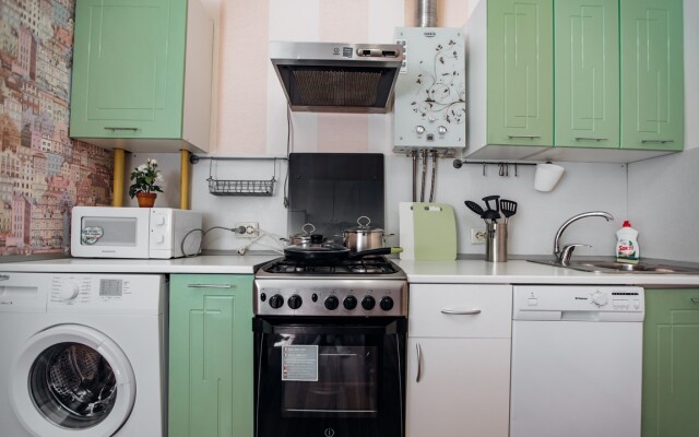 Trekhkomnatnye apartamenty ekonom na 8 spalnykh mest  Apartments