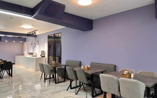 Feniks Hotel