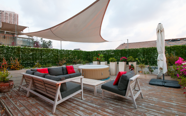 Penthouse & Jacuzzi In Neve Tzedek By Feelhome Apartments