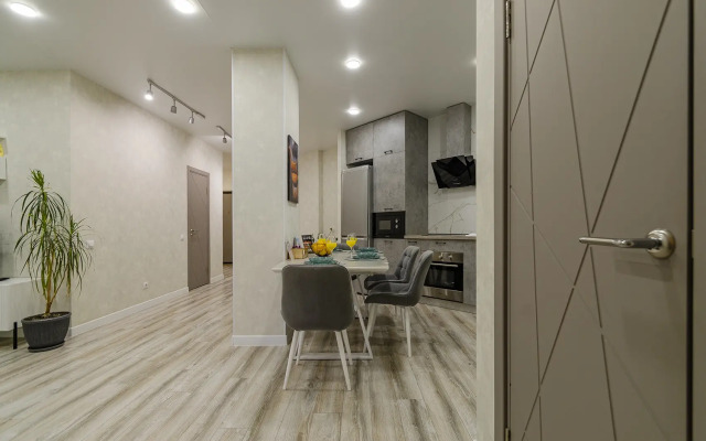 3 Komn Kvartira Na Zalive Apartments