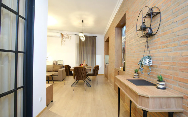 BB Residence Sololaki