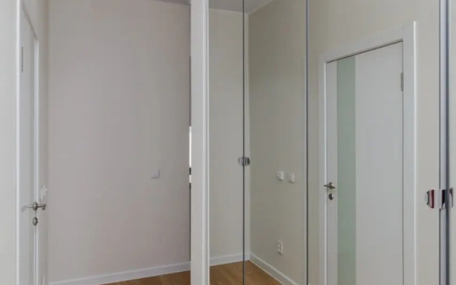 Квартира Поделам Светлая рядом с Radisson Blu