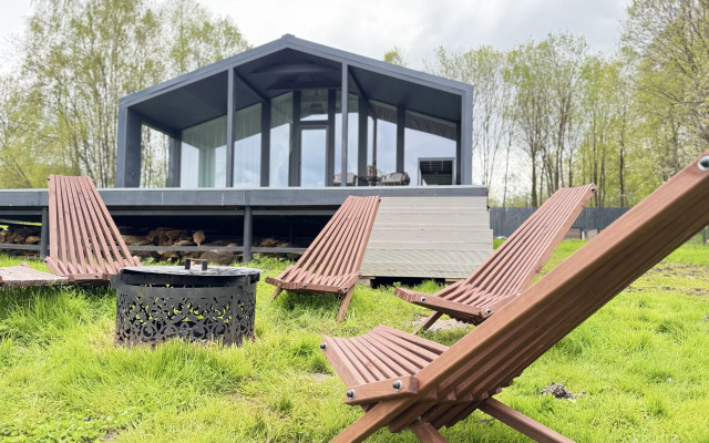 Dom Na Krayu Lesa Private House