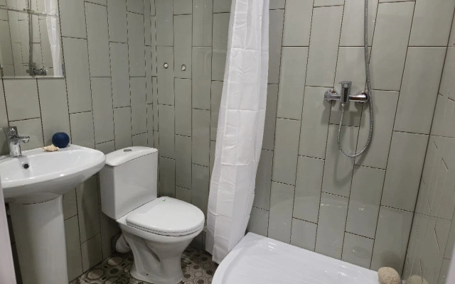 Апартаменты Возле Парка Белые Цветы