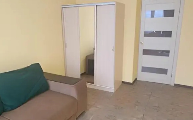 Dvukhkomnatnaya na Krestyyanskoy 27 Alfa Rent Anapa Flat