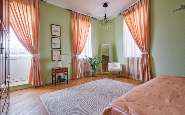 4-Komnatnye Na Chistykh Prudakh Apartments