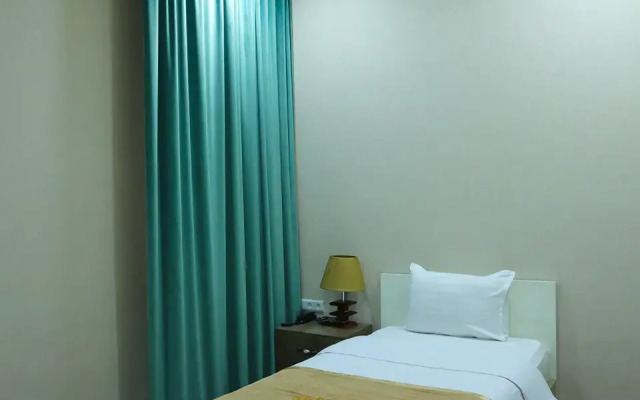 Dunyo Palace Hotel