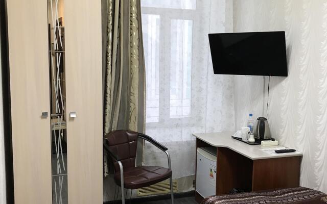 Apelsin u Krasnoy Ploshadi Hotel