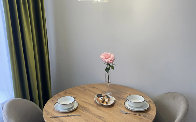 V Tsentre Goroda Flat