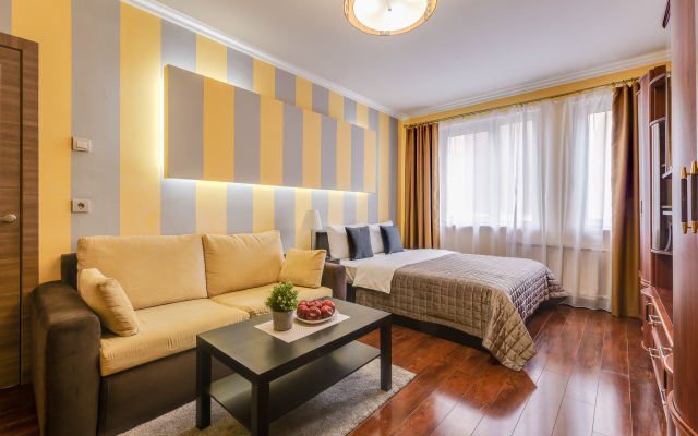 V Tsentre U Finlyandskogo Vokzala Flat