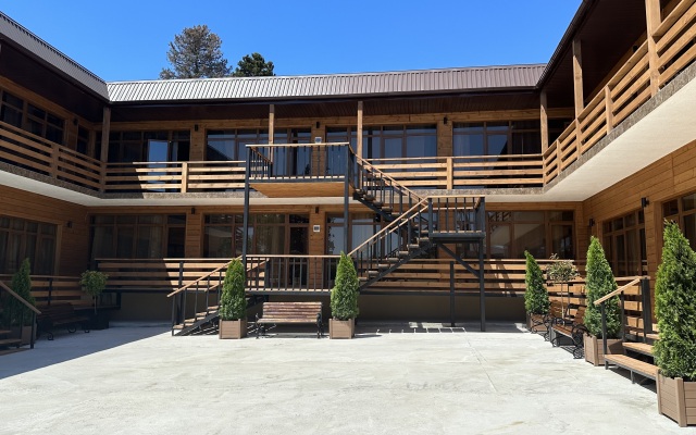 Liliya Hotel