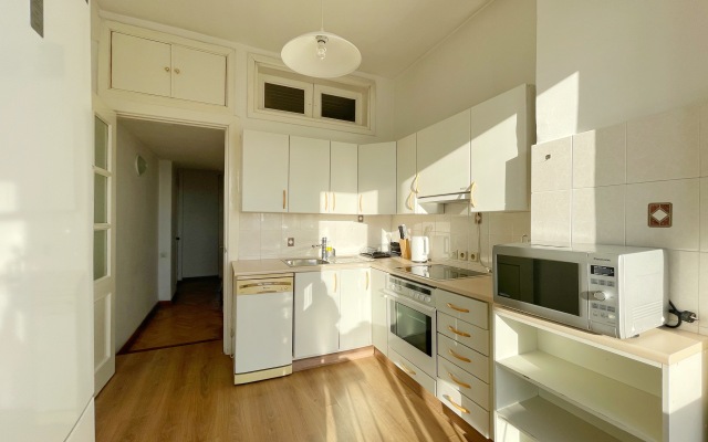 White Na Tverskoy 15 Apartments