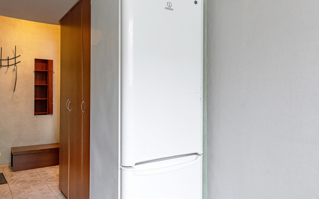 Na Kotelnikova Ryadom S Tsentrom Almazova I Doktrinoy Flat