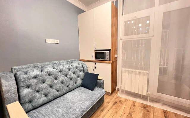 V Prekrasnom Zhk Levoberezhye Flat