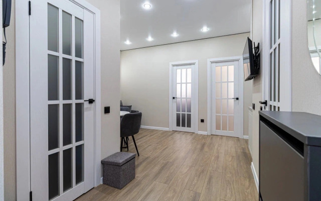 Квартира Элегантная 2-к в ЖК Лучший