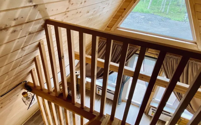 s Baney na Beregu Ozera Chalet