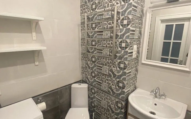 Квартира на Героев 18