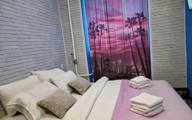Na Gornyakov Studiya 3 Apartments