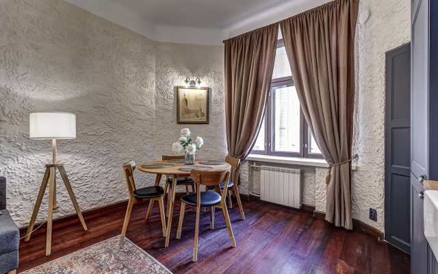 S Vidom Na Tsentralniy Park Apartments