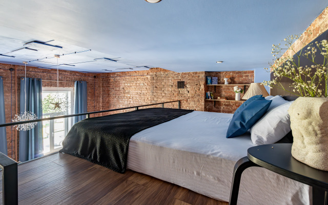 Апартаменты Лофт с Видом на Неву 3