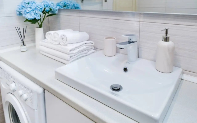 Studiya V 10 Minutakh Ot Morya Flat