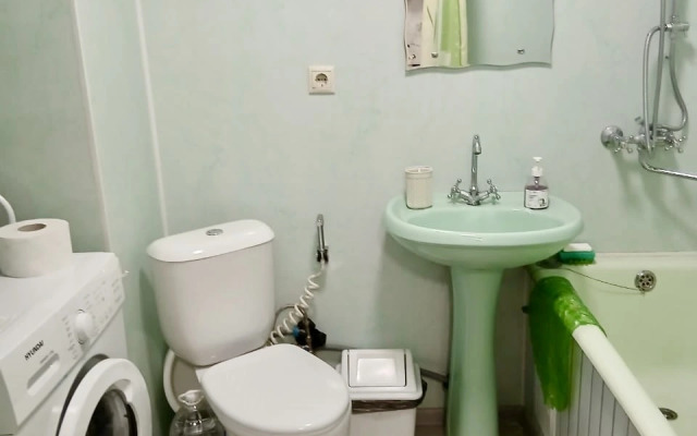 Квартира 2 -х Комнатная  у Озера