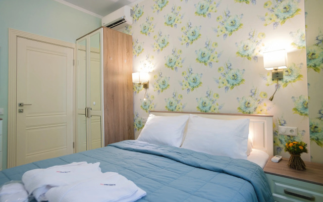 Red Apartments Art Layt Siti Apartament Frida Apartments