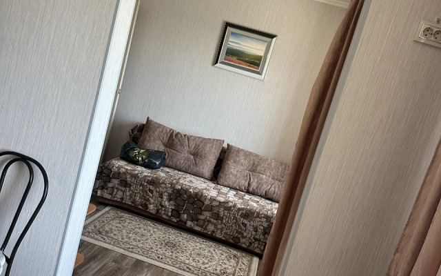 Na Prospekte Rybakov Flat