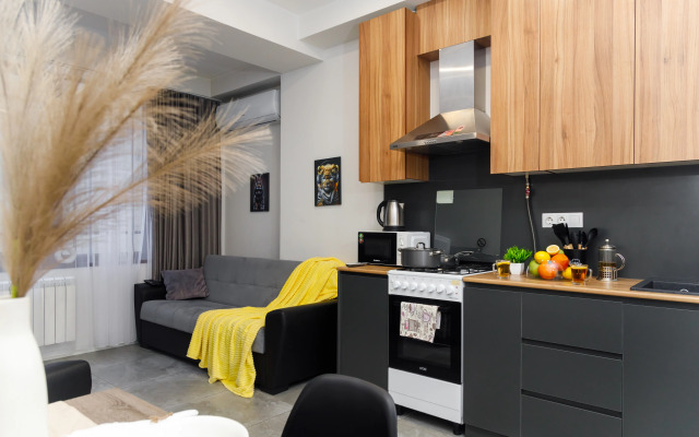 Stay Inn on Saryan Str. 26/3-6 Apartments