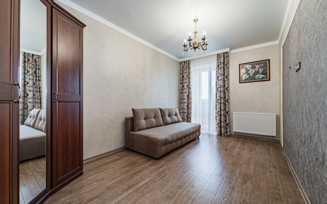 2-Kh Komnatnaya Na Kashtanovoy Allee Flat