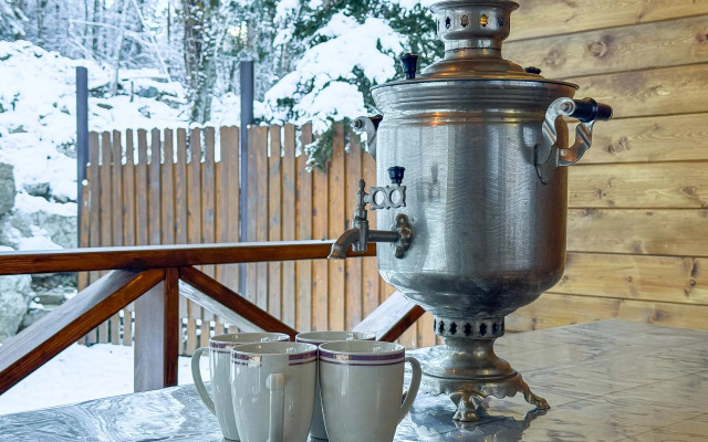 Частный дом У друзей сруб