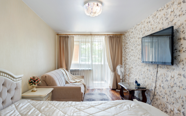 V Tsentre Kislovodska Flat