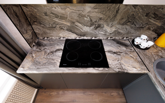 Квартира с видом на собор Александра Невского